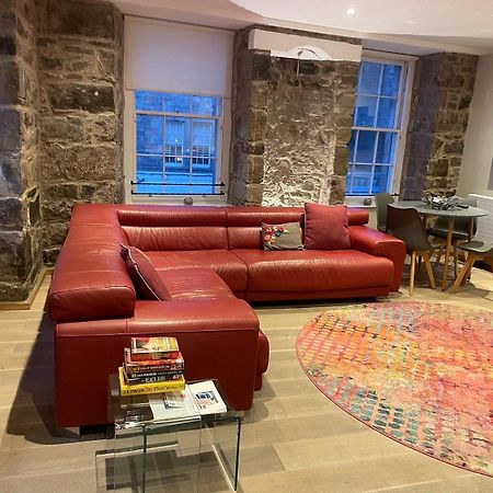 Joivy Elegant Home At The Heart Of The Royal Mile Единбург Екстер'єр фото