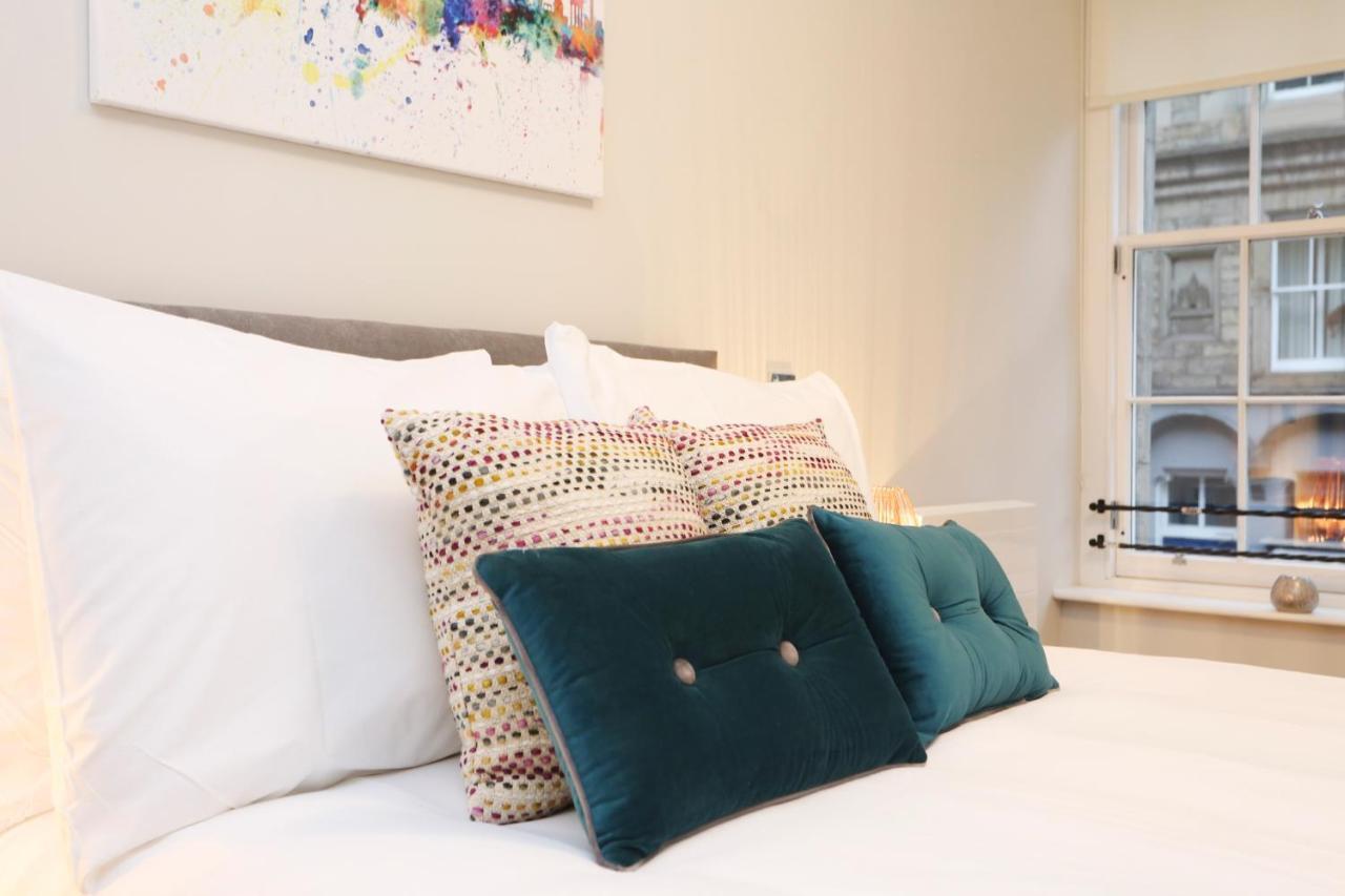 Joivy Elegant Home At The Heart Of The Royal Mile Единбург Екстер'єр фото