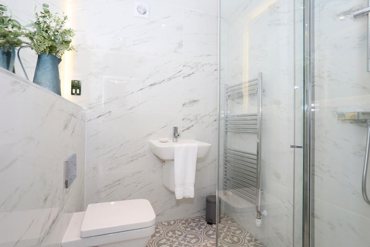 Joivy Elegant Home At The Heart Of The Royal Mile Единбург Екстер'єр фото