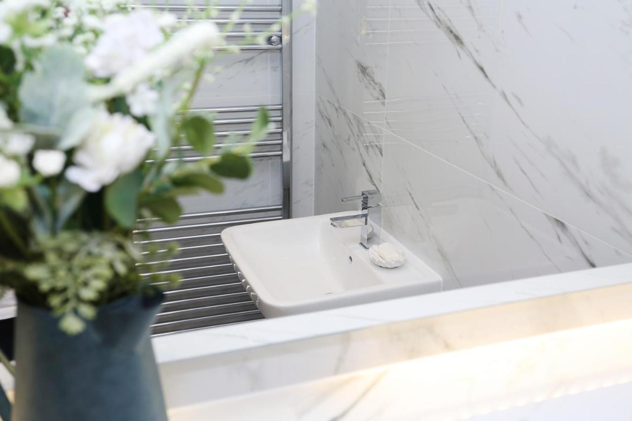 Joivy Elegant Home At The Heart Of The Royal Mile Единбург Екстер'єр фото